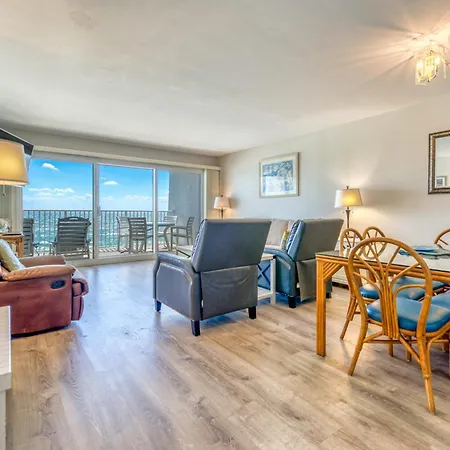 Beach House Condominiums B402 - Beachfront With Pool, Wifi, & Beach Service